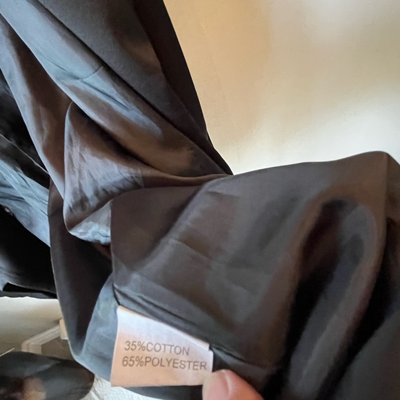 Beautiful tuxedo like plus size blazer - Picture 7 of 7